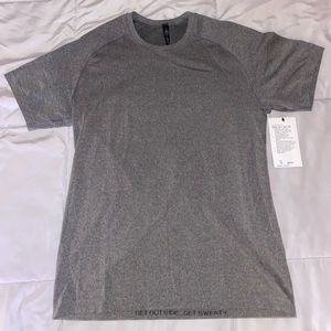 Men’s Lulu Lemon Metal Vent Tech SS